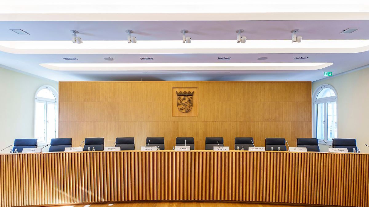 Gericht verkündet Urteil zu Corona-U-Ausschuss im Oktober