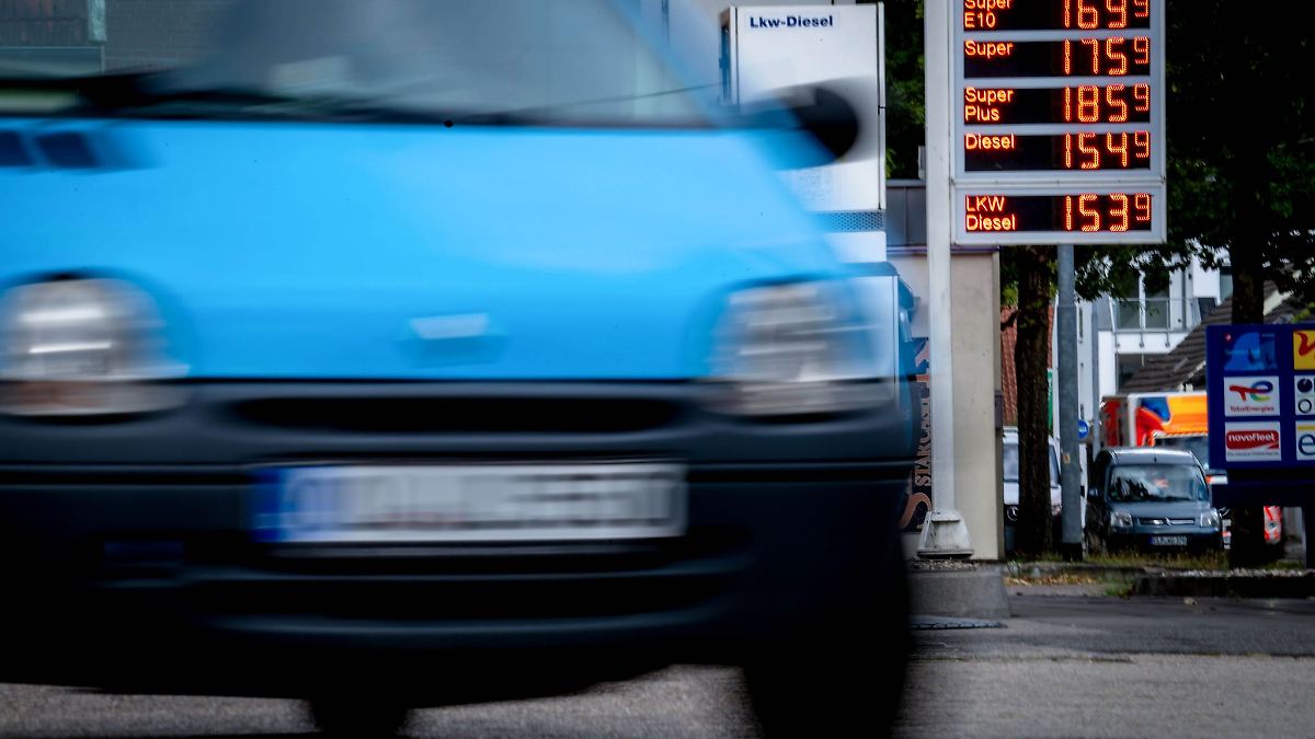 Raubüberfälle auf Tankstellen - zwei weitere Festnahmen