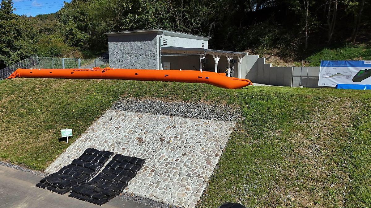 Training für Ernstfall: Neuer Übungsdeich in Bad Köstritz