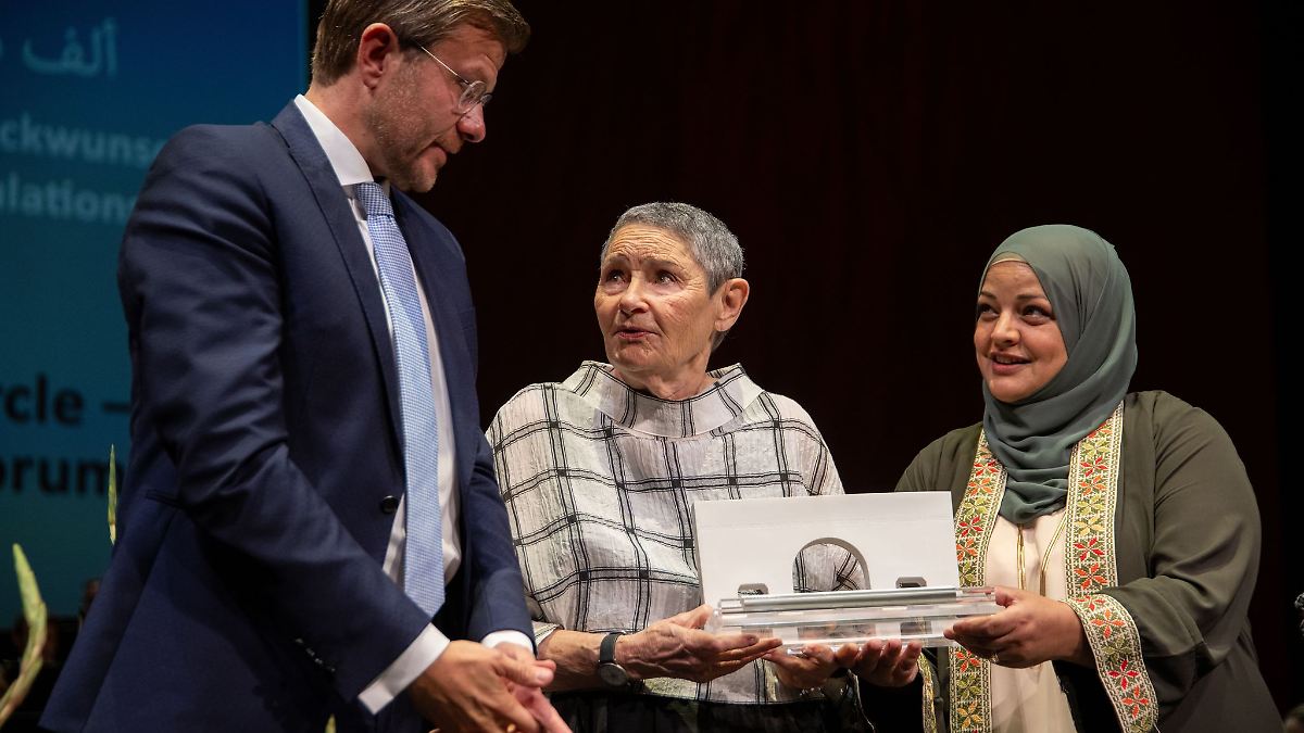 Menschenrechtspreis für Nahost-Versöhnungsinitiative