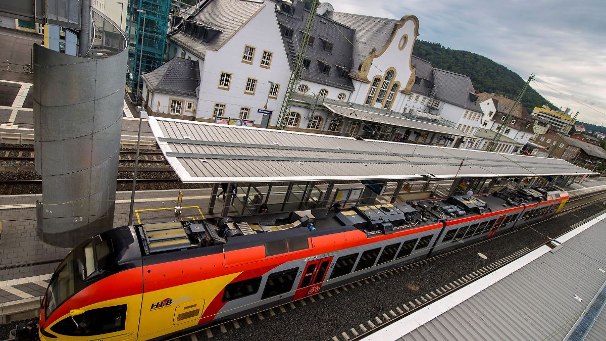 Ärger für Pendler: Hessische Landesbahn ringt mit Baustellen