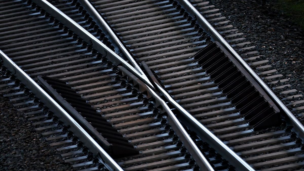 Bahnhof Würzburg ist teilweise gesperrt - Ersatzverkehr