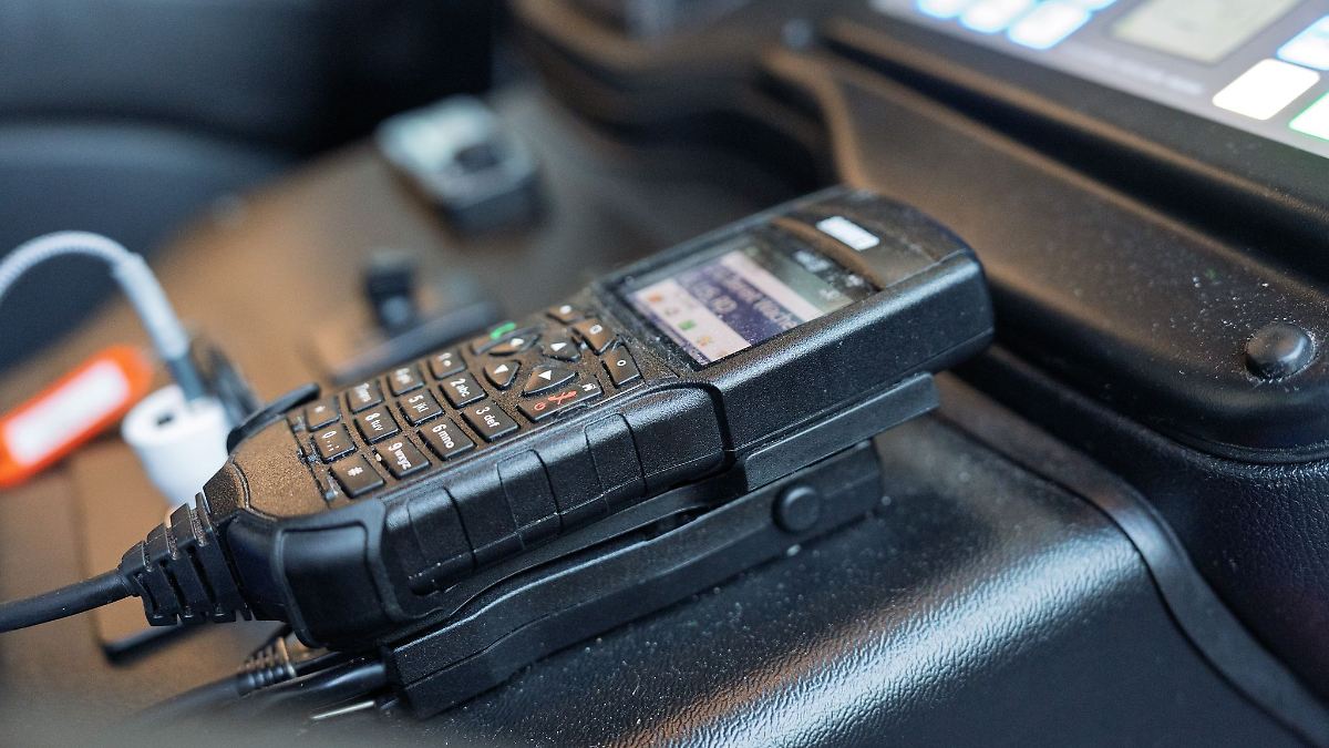 Digitalfunk bei Feuerwehr und Polizei fällt stundenlang aus