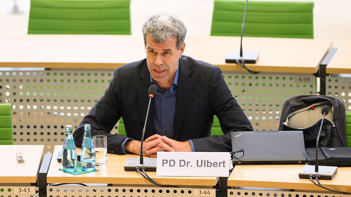 Immunologe: Regierung problembewusst bei Corona-Pandemie