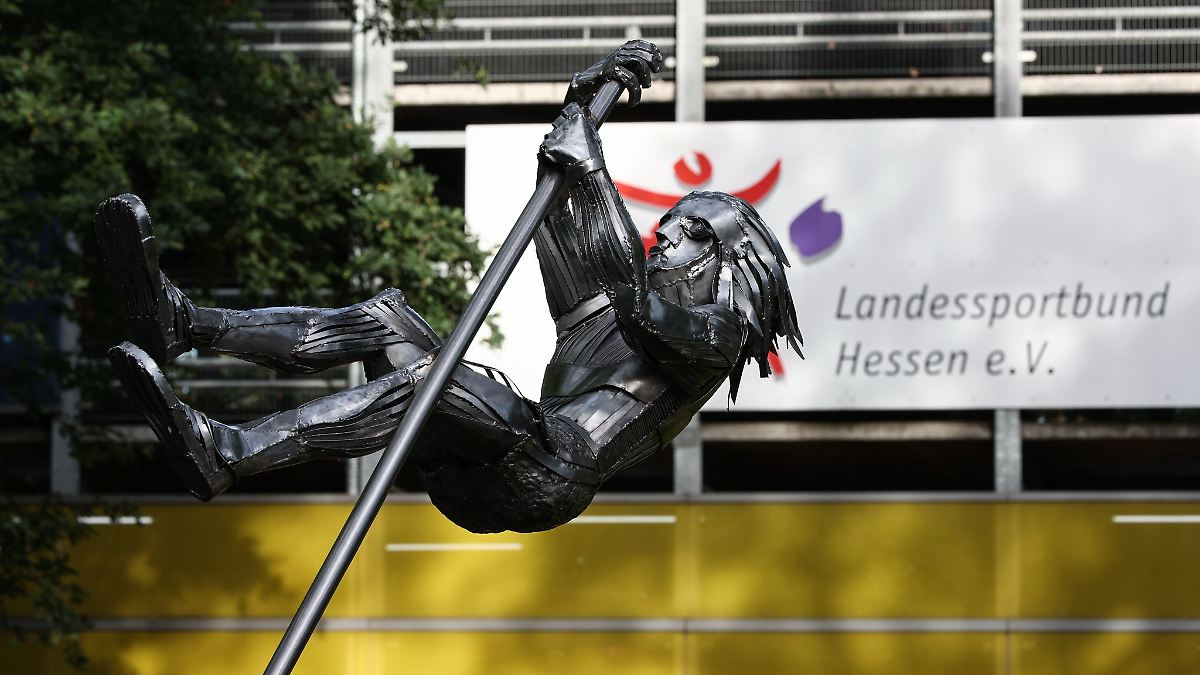 Kuhlmann führt Landessportbund Hessen für weitere drei Jahre