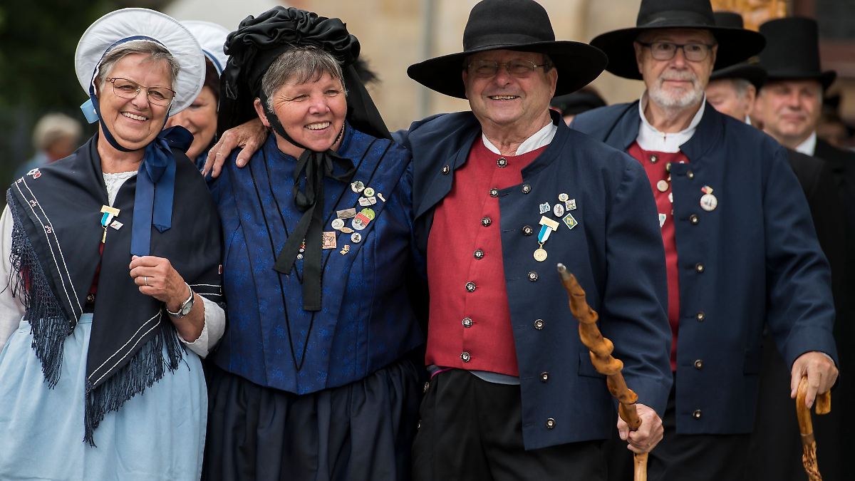 Kreuch: Kirmesvereine sollten nicht nur "Feiervereine" sein