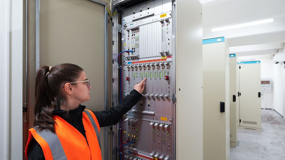 Neues Stellwerk auf der U2 - Linie für zwei Wochen gesperrt