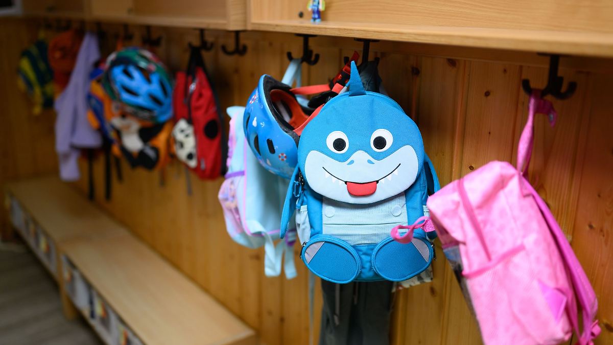 Geburtenrückgang - Warnung vor Kita-Schließungen