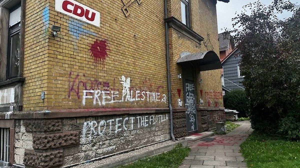 Unbekannte beschmieren CDU-Gebäude in Göttingen