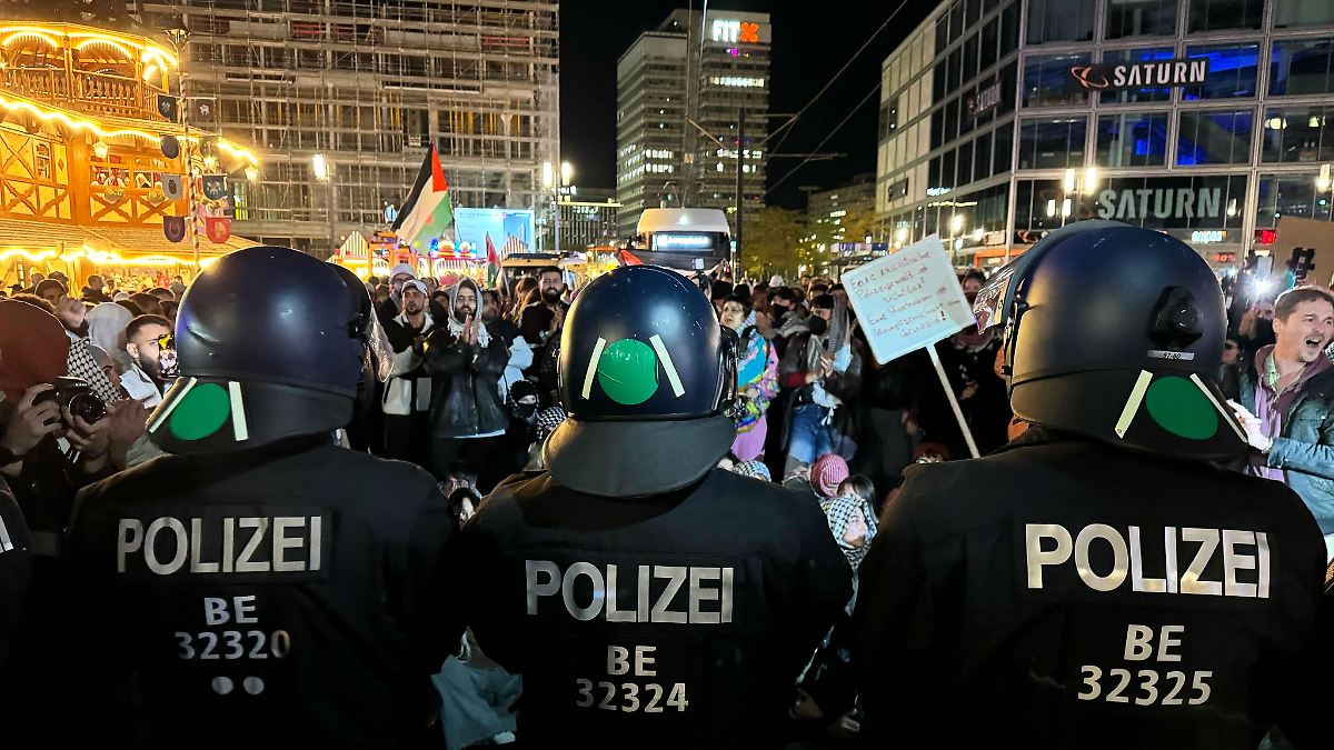 80 Festnahmen bei propal&auml;stinensischen Demos in Berlin
