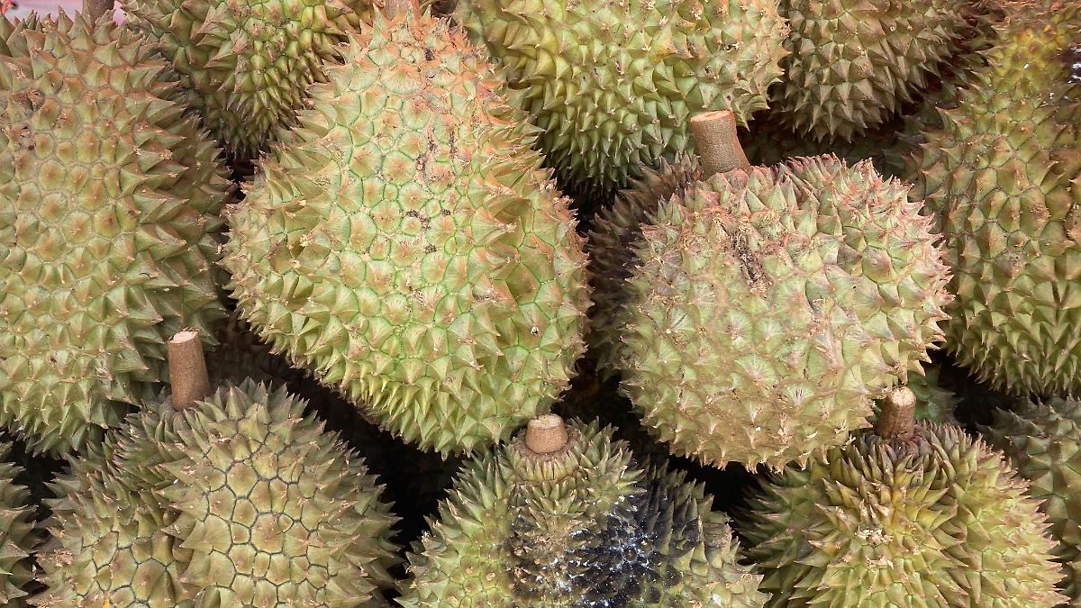 Exotische Frucht sorgt für Reihe von Feuerwehreinsätzen