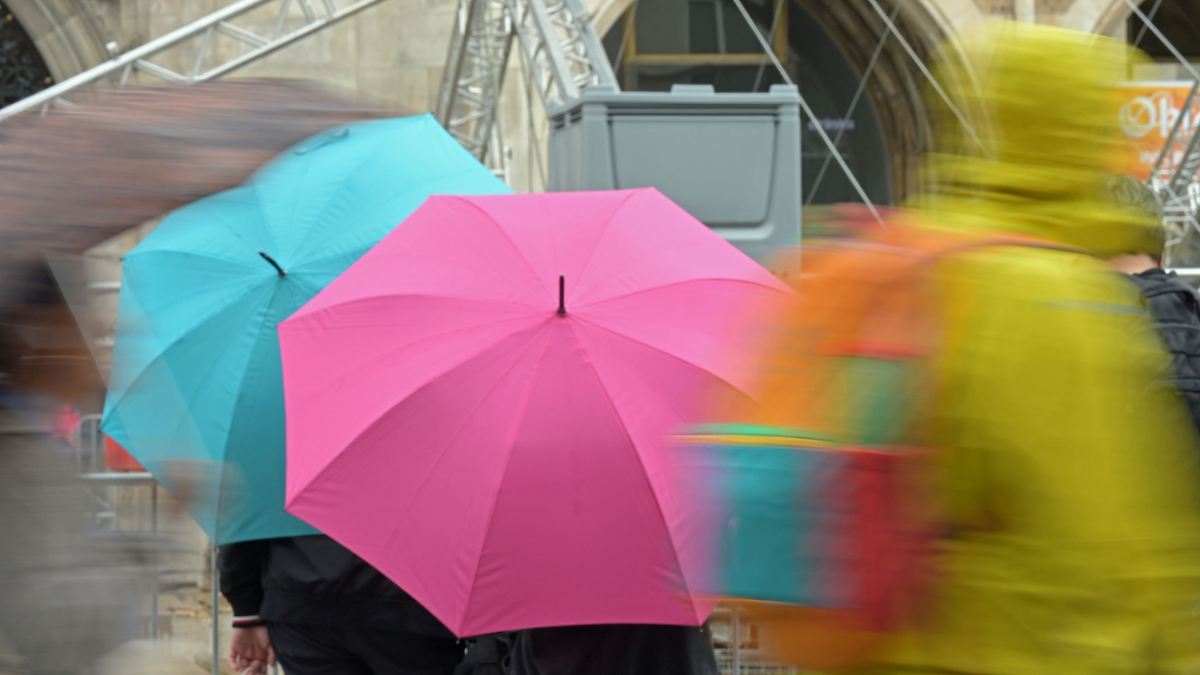 Dauerregen und Neuschnee in Bayerns Alpen erwartet