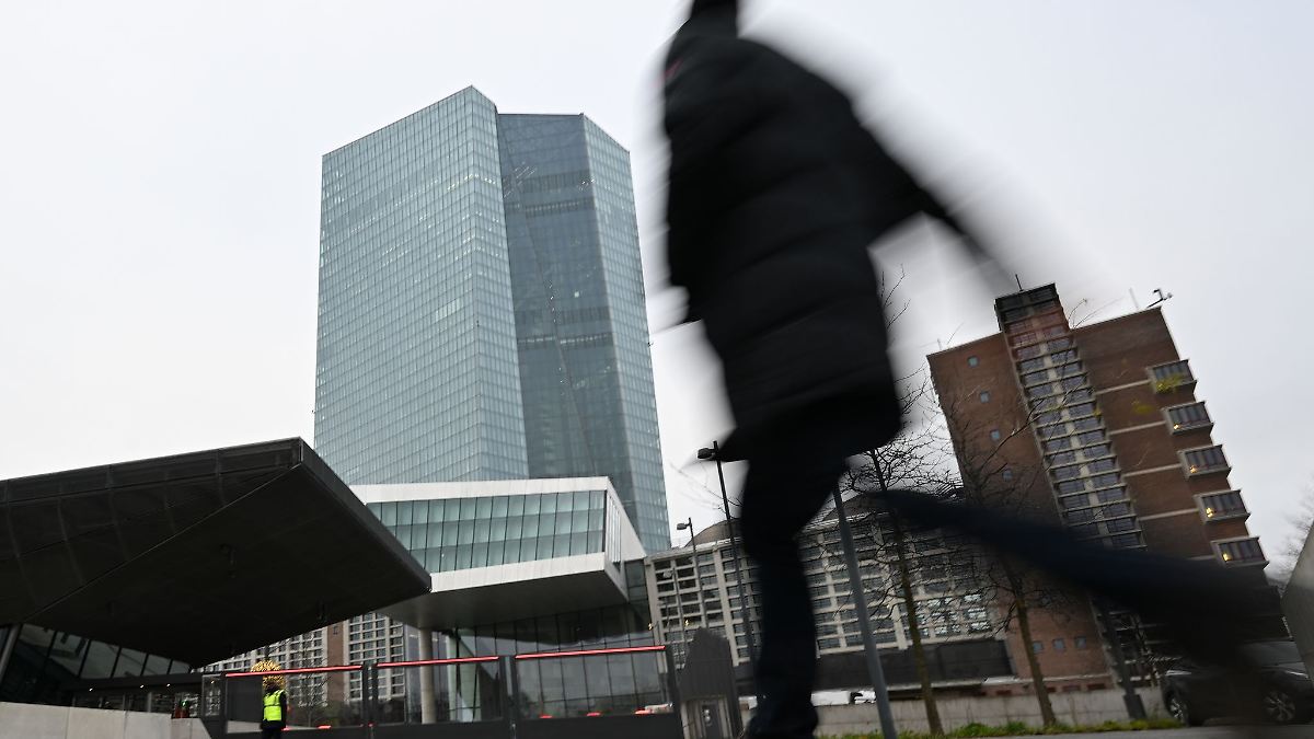 Frankfurter zu Fuß: Grund ist meist die Gesundheit