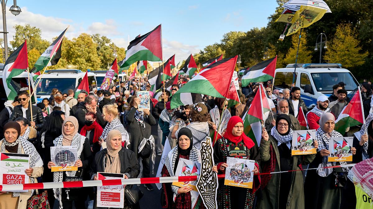 Rund 14.000 Menschen bei Pro-Palästina-Demo in Berlin