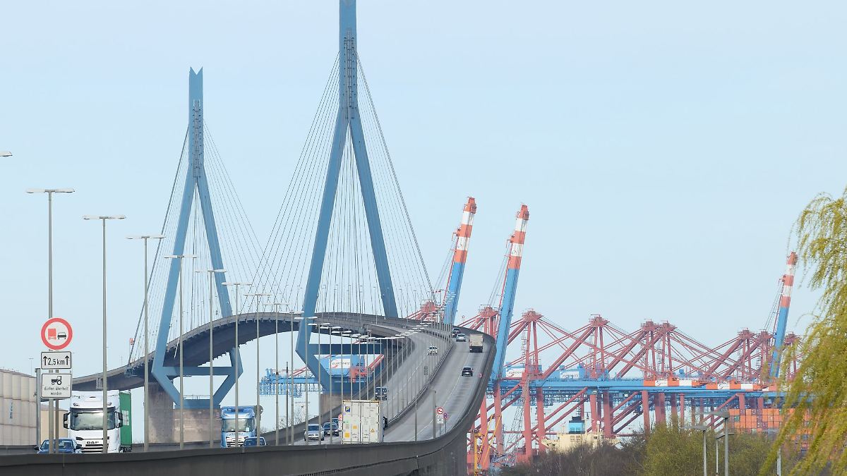 Köhlbrandbrücke wird erneut ein Wochenende lang gesperrt