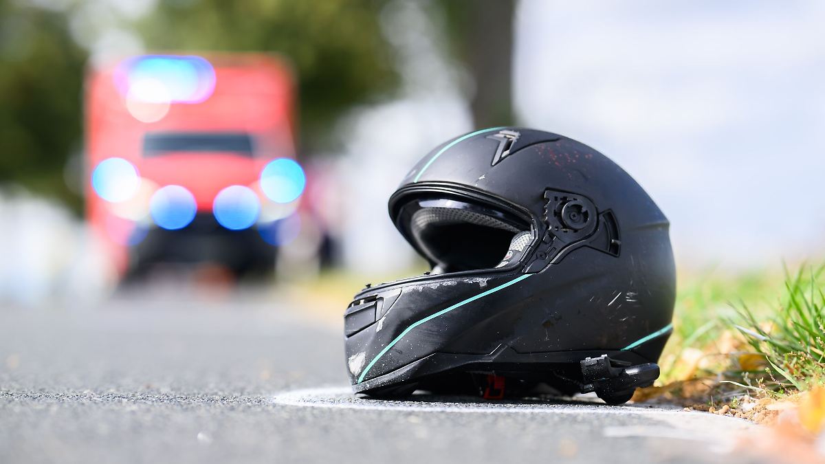 TÜV warnt Biker vor Herbstgefahren auf Thüringens Straßen