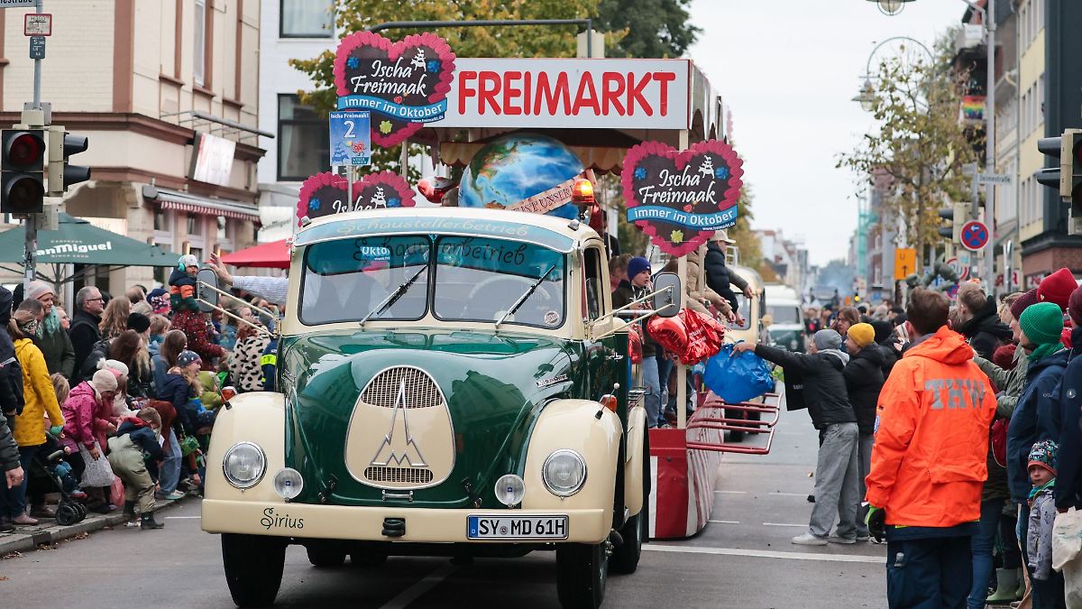 Fünfte Jahreszeit in Bremen – Tausende ziehen zum Freimarkt