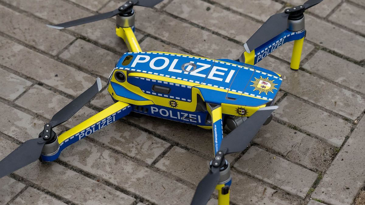 Landespolizei setzt auf chinesische Drohnen – Kritik