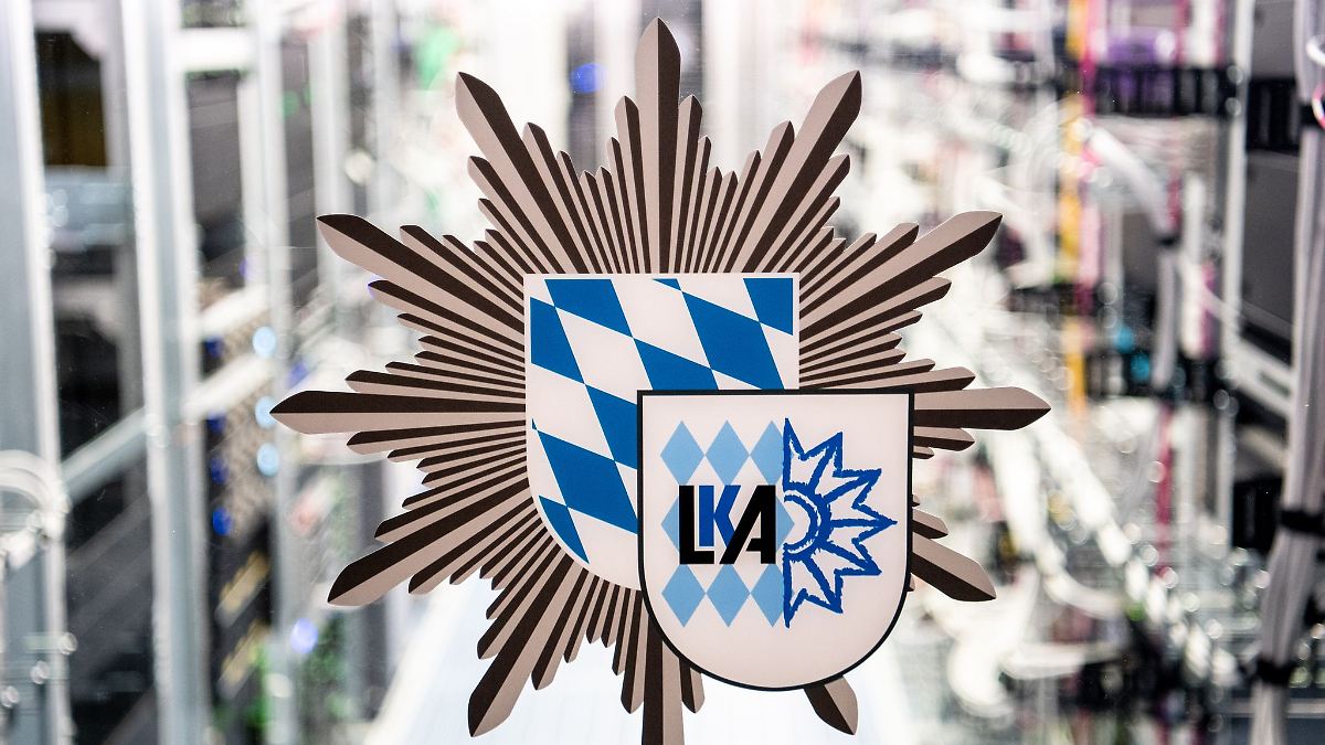 Großer Waffenfund in Haus von Verstorbenem in Augsburg