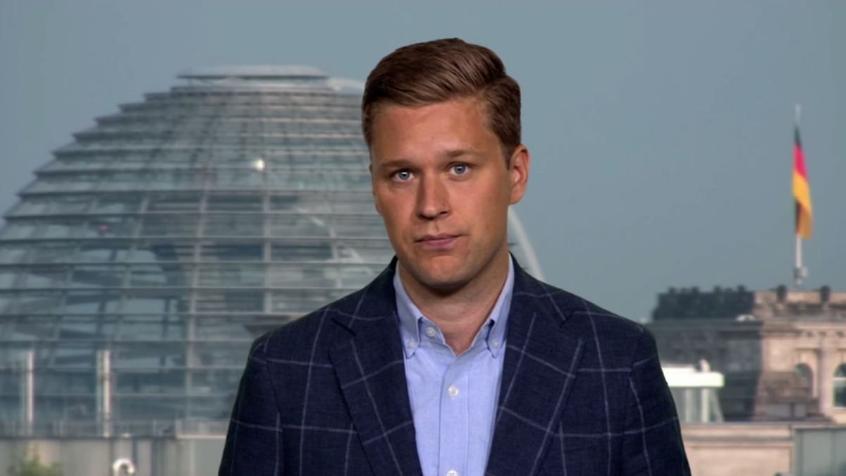 Aufräumarbeiten der Bahn: Sandmann: