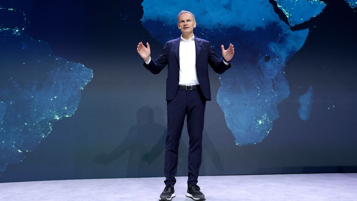 VW-Chef Blume warnt vor 15 Prozent US-Zoll