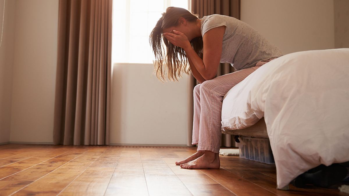 "Symptome wie bei kaltem Entzug" Wie lange dauert Liebeskummer und was hilft dagegen? ntv.de