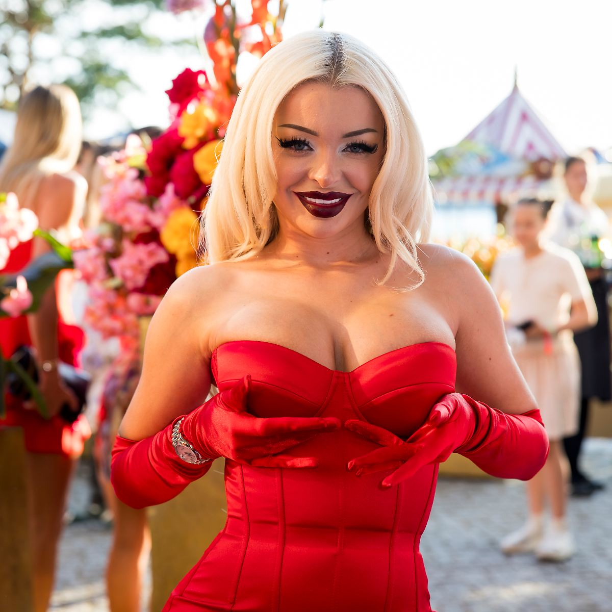 Doppel-D reicht ihr nicht: Katja Krasavice nimmt Fans mit zur Brust-OP -  n-tv.de