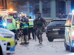 "Wir rannten um unser Leben": Polizei: "Rund zehn" Tote nach Schüssen an schwedischer Schule