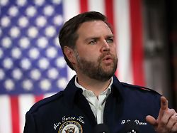 Absage an Gewaltenteilung?: Trump-Vize Vance attackiert Gerichte in den USA