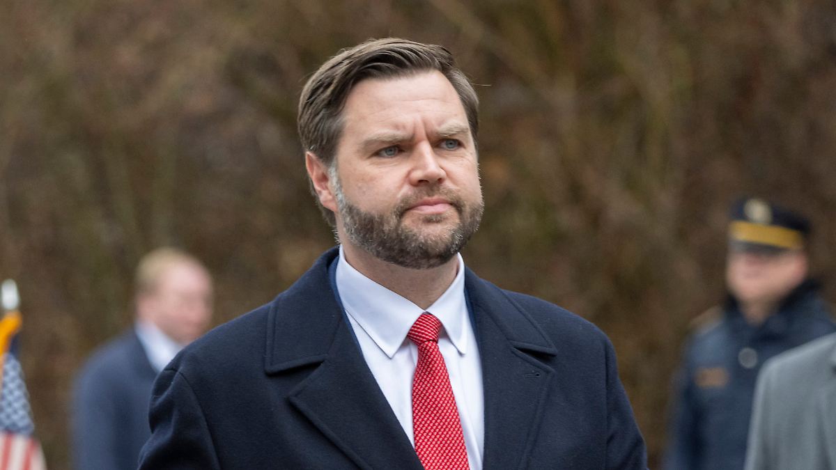 "Putin wird den Tölpel Trump an der Nase durch die Manege führen"