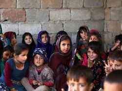 Amnesty beklagt Schikane: Pakistan plant Massenabschiebungen nach Afghanistan