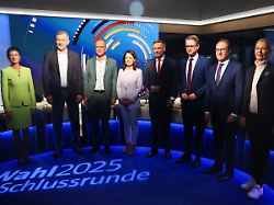Spitzenrunde vor der Wahl: Baerbock: "Sie würden beten, dass Europa Ihnen beisteht"