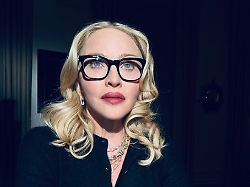 "Wenn das ein Witz sein soll...": Madonna wütend über Trumps Selbstkrönung