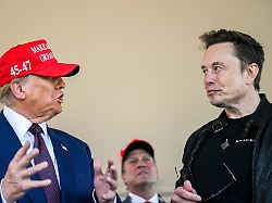 "Großartiger Job, aber ...": Donald Trump will sehen, dass Elon Musk "aggressiver wird"