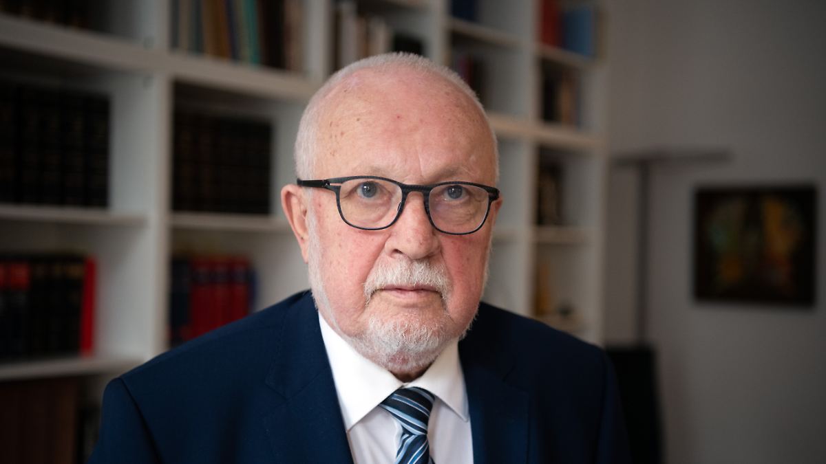 Lothar de Maizière - der letzte DDR-Ministerpräsident wird 85