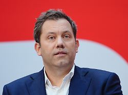 Frontale Attacke von den Jusos: In der SPD brodelt's und Klingbeil versucht sich als Deckel