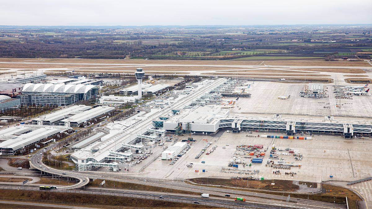 Flughafen München stellt Betrieb weitgehend ein