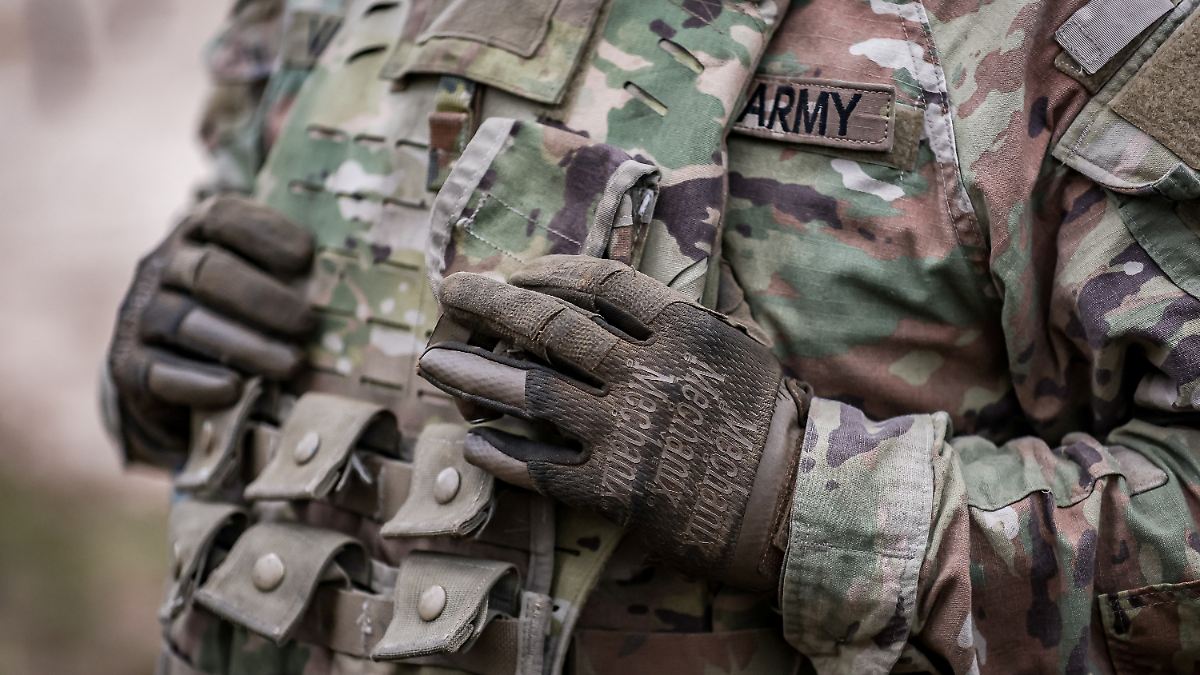 Pentagon: Transgender-Soldaten müssen Armee verlassen