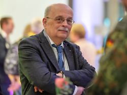 "Nicht in Washington betteln": Politologe: USA sind keine westliche Demokratie mehr