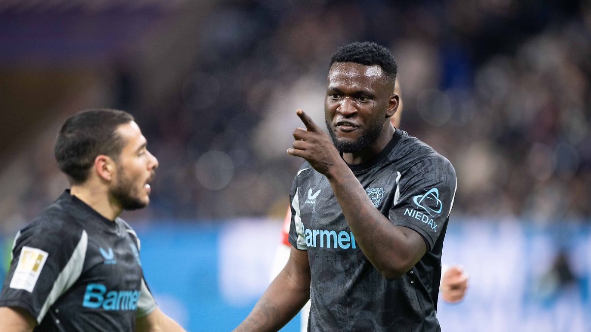 Bayer Leverkusen zerlegt Frankfurt - dann knallt's