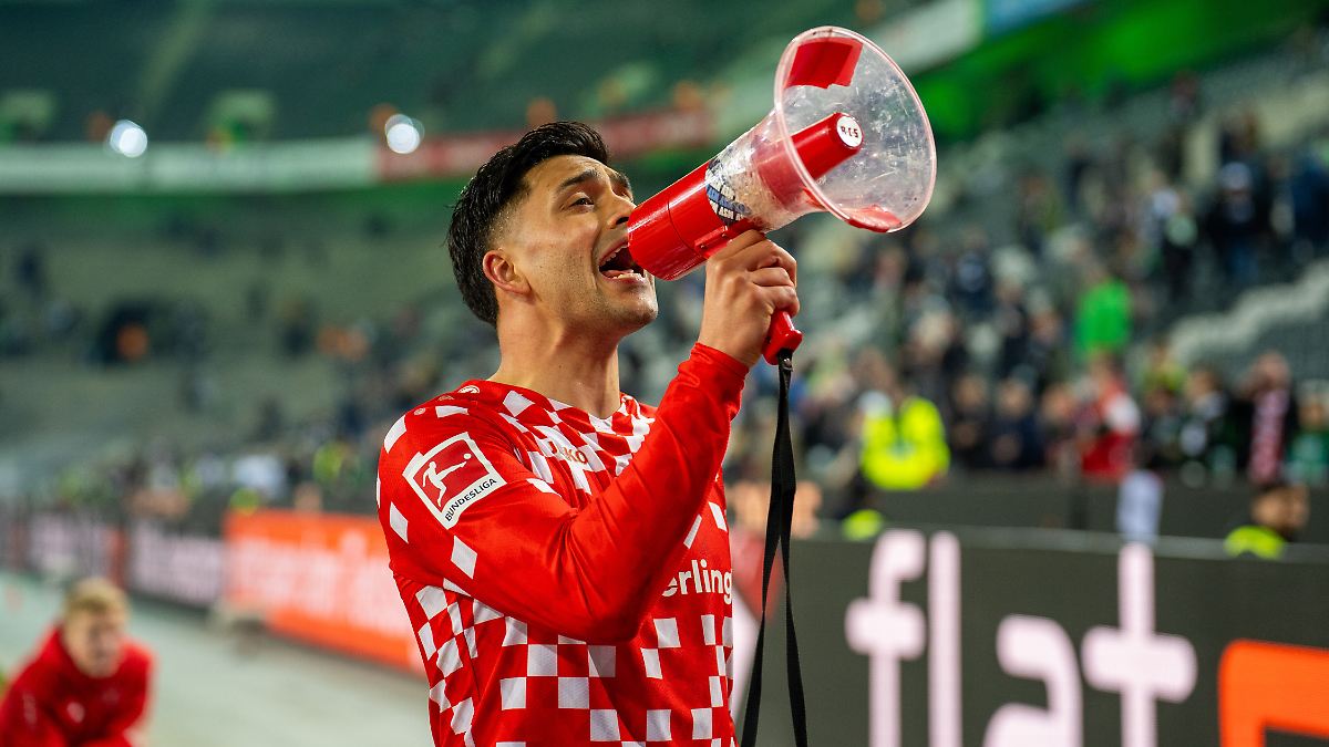 Der Mann, der in den Keller ging und das Licht anknipste