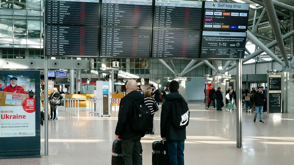 Warnstreik legt wichtige deutsche Flughäfen lahm