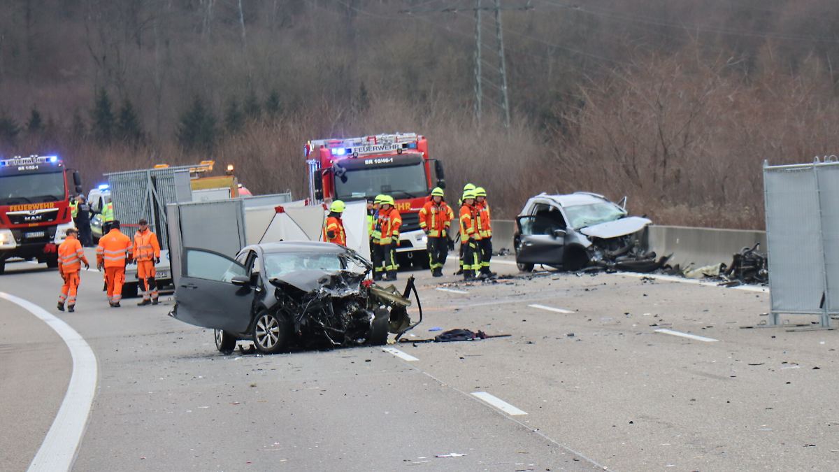 Geisterfahrer auf der A6 - Zwei Tote bei Frontalcrash