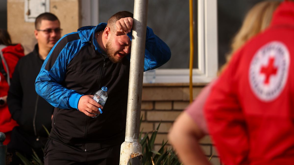 Nach Disko-Feuer 15 Menschen festgenommen