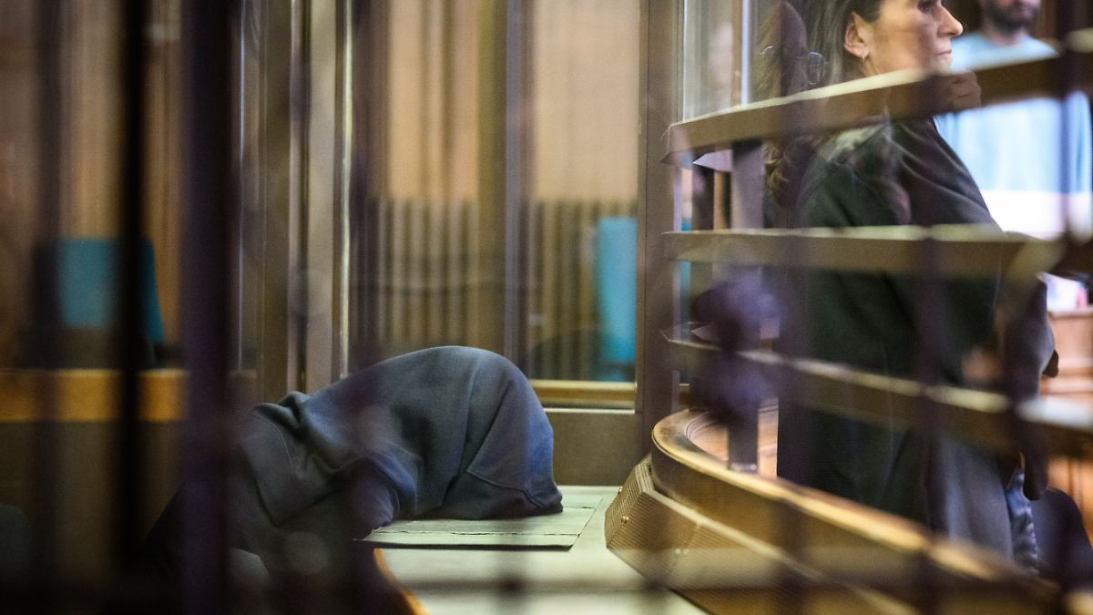 Täter muss nach Tötung von Frau und Töchtern in Psychiatrie