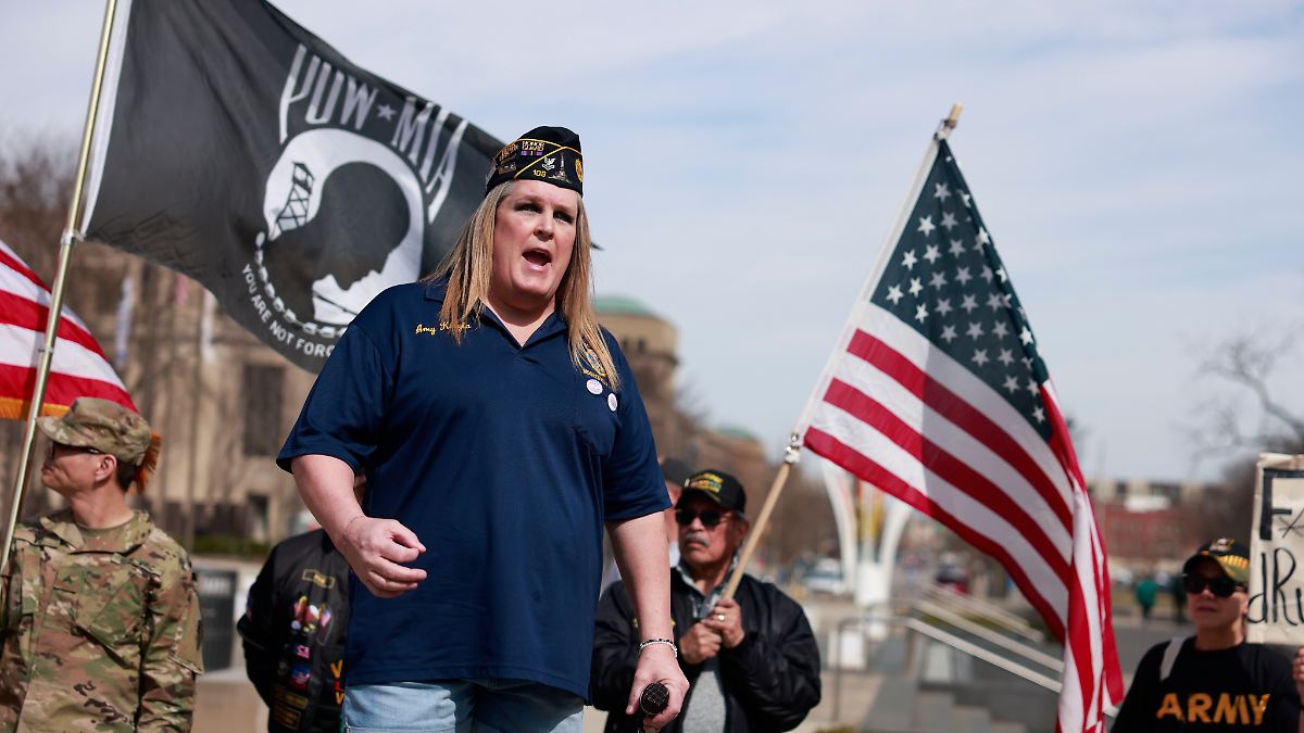 Gericht setzt Transgender-Verbot in US-Armee aus