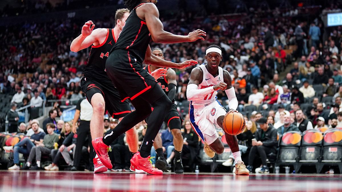 スポーツの日：ドイツの世界チャンピオンがプレーオフに到達し、NBAの記録が壊れています