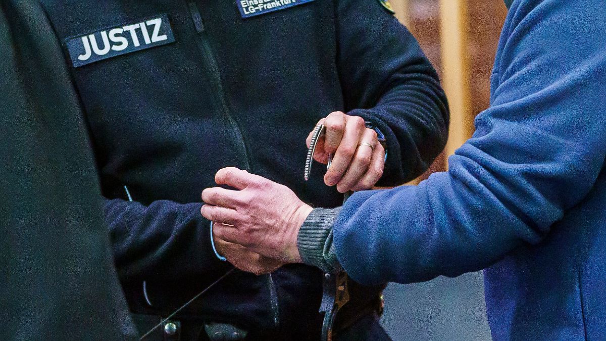 Hawala-Bänker und -Geldkuriere in Frankfurt verurteilt