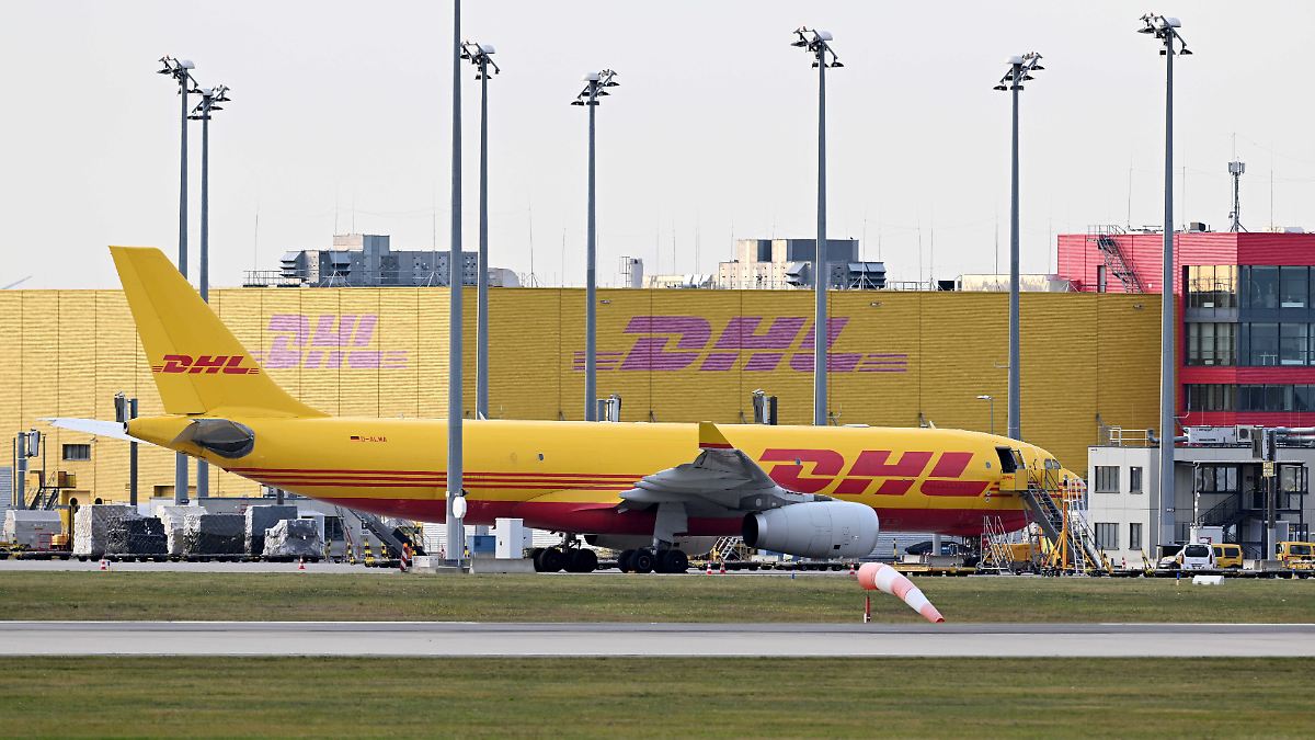 DHL verdient mehr und spürt Verunsicherung bei Kunden