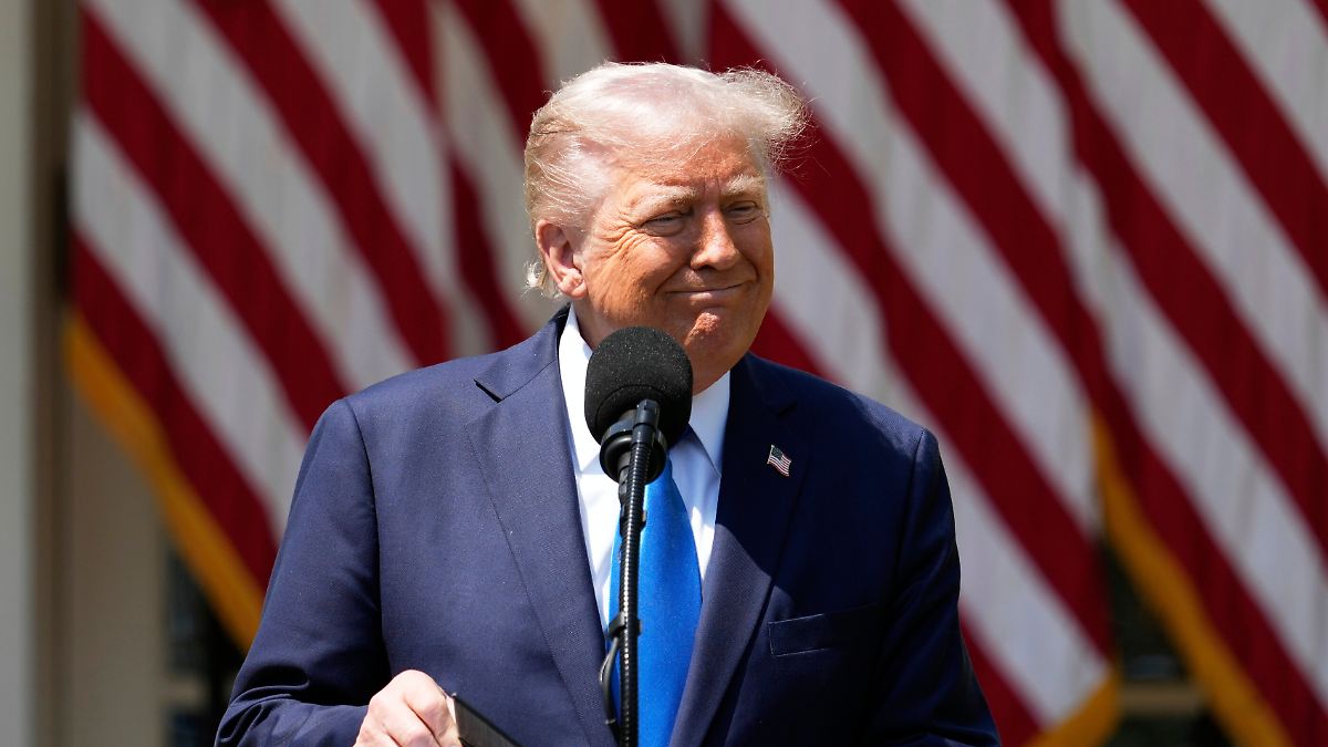 Trump weiß nicht, ob er an die Verfassung gebunden ist